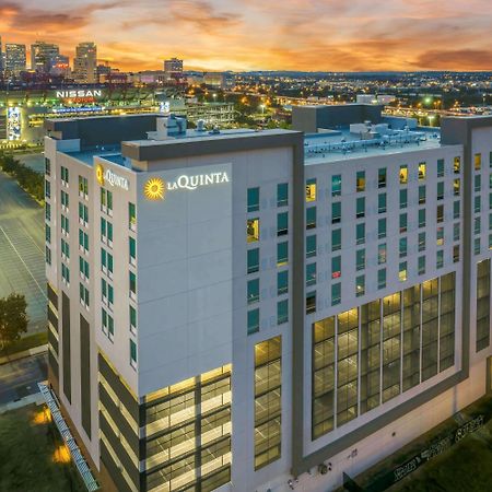 La Quinta Inn & Suites By Wyndham Nashville Downtown Stadium 외부 사진